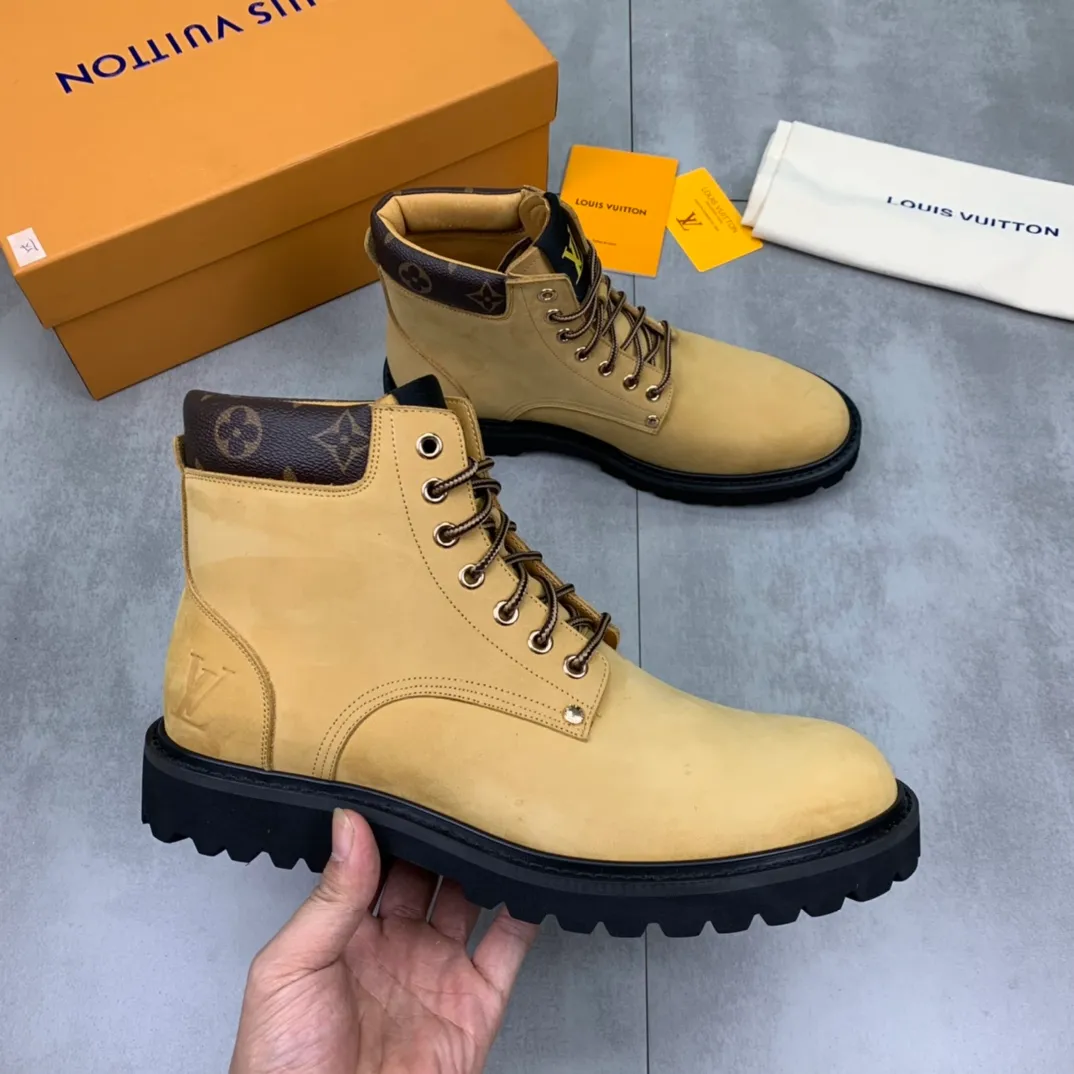 Men's men's shoes 💰P620💰【New】🆘Water-dyed cow lining LV Louis Vuitton business high-top leather shoes, made of original imported Italian 🇮🇹 calfskin, full cowhide lining, carefully handmade by professional shoemakers, the original version is specially designed for wear-resistant outsole. Standard code 38-44 3⃣️color🉑️choice